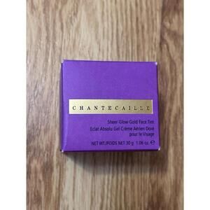 Chantecaille Sheer Glow Gold Face Tint